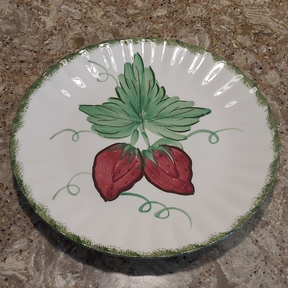 Blue Ridge Southern Potteries 9" Strawberry Plate